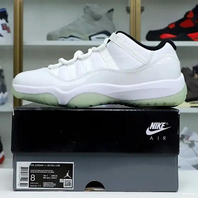 Kimikick LOW RETRO JORDAN LEGEND AIR 11 BLUE 0622
